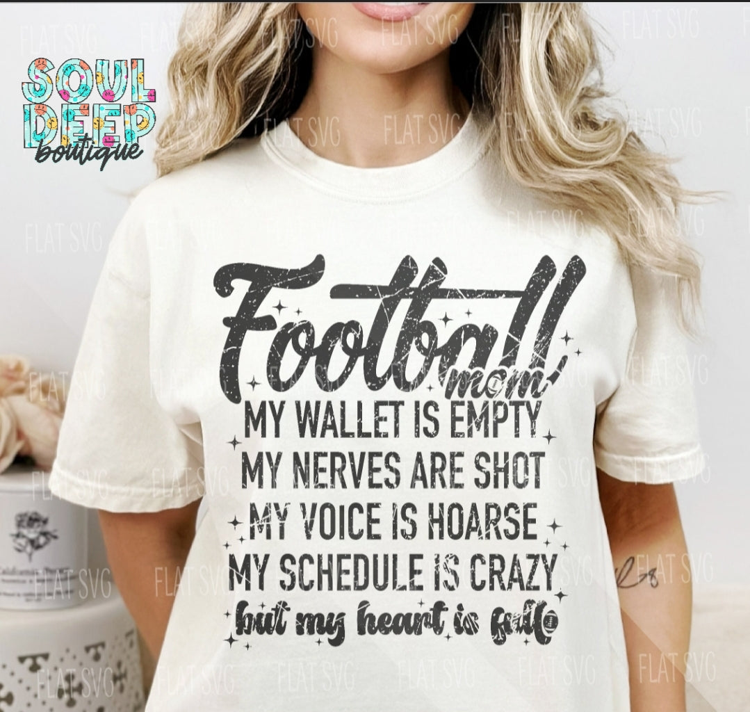 FOOTBALL MOM