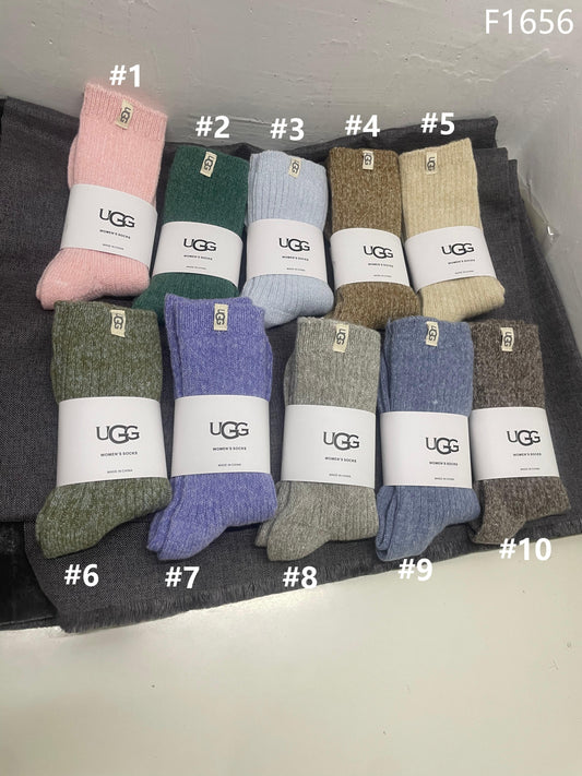 U*G*G COZY NEUTRAL COLOR SOCKS